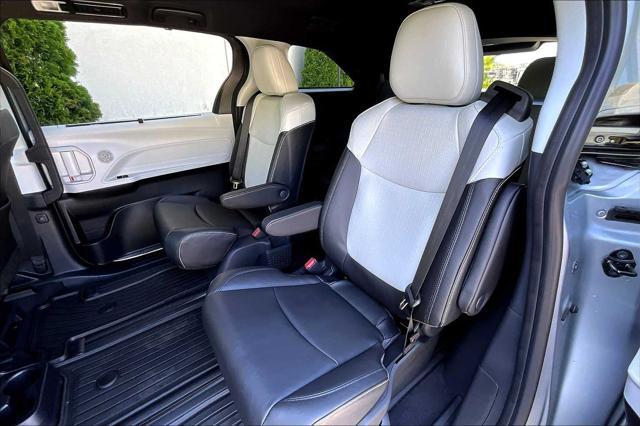 used 2025 Toyota Sienna car, priced at $53,402