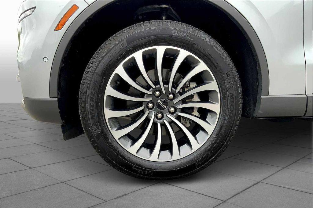 used 2023 Lincoln Aviator car, priced at $47,847