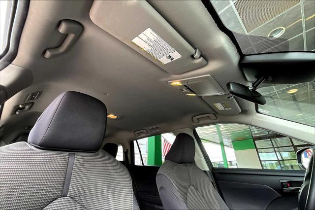 used 2022 Toyota Highlander car, priced at $33,500