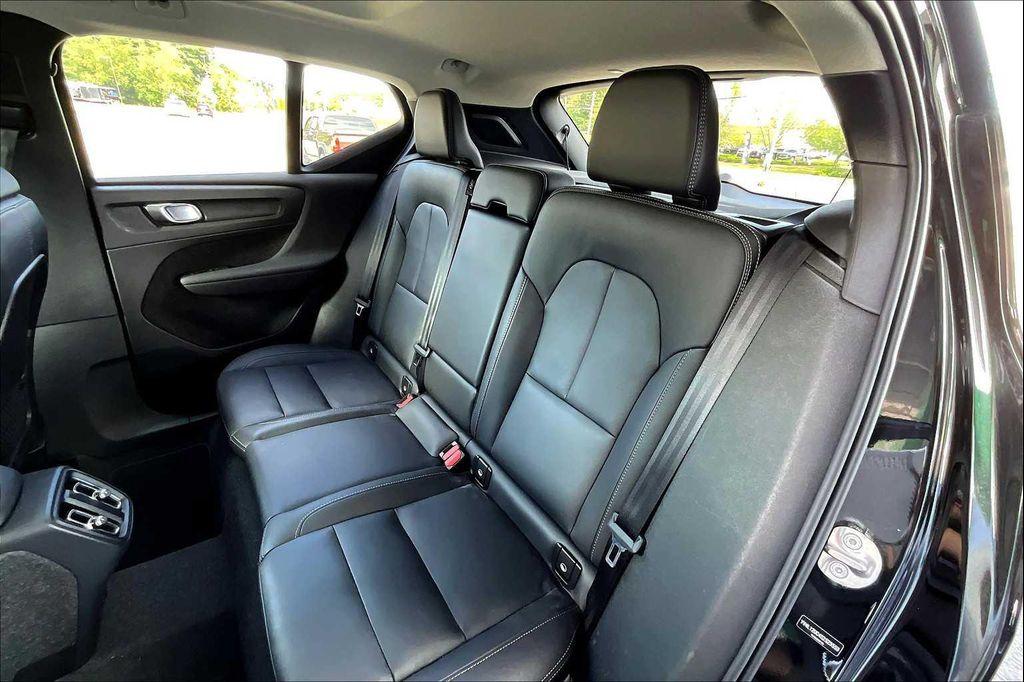 used 2025 Volvo XC40 car, priced at $33,900