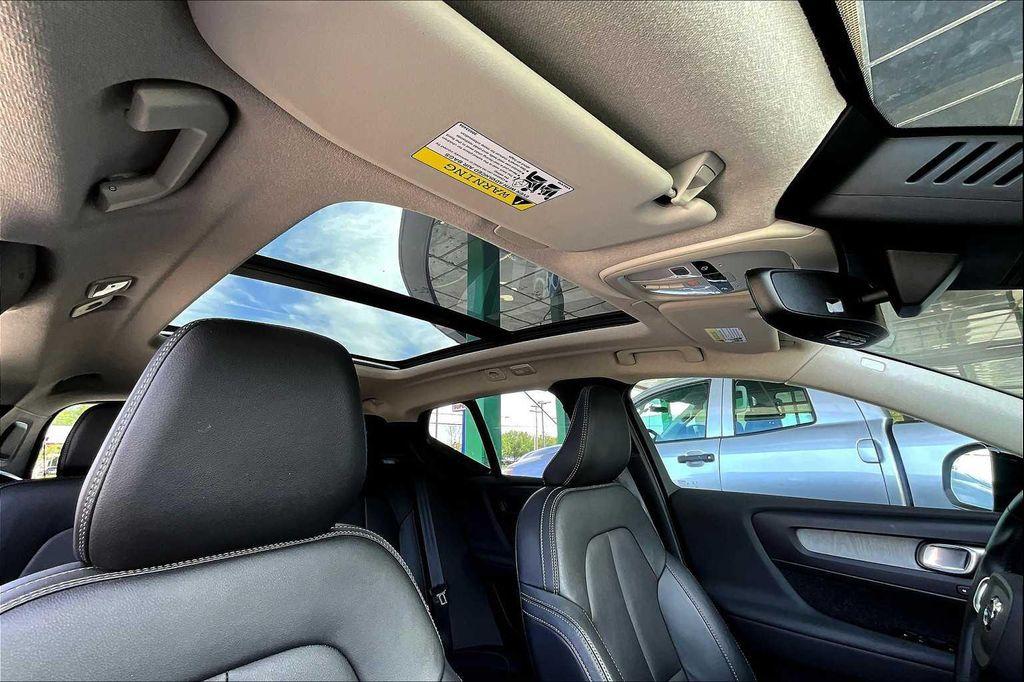 used 2025 Volvo XC40 car, priced at $33,900