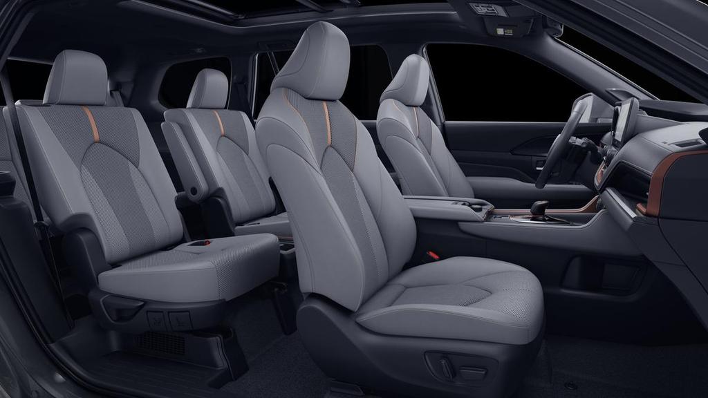 new 2025 Toyota Grand Highlander Hybrid car, priced at $63,176