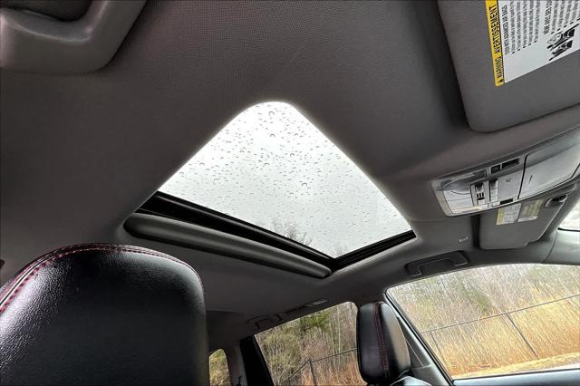 used 2019 Toyota Highlander car, priced at $28,307