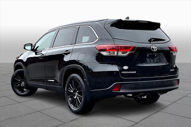 used 2019 Toyota Highlander car, priced at $28,307