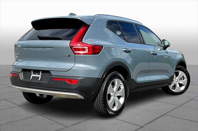 used 2022 Volvo XC40 car, priced at $27,900