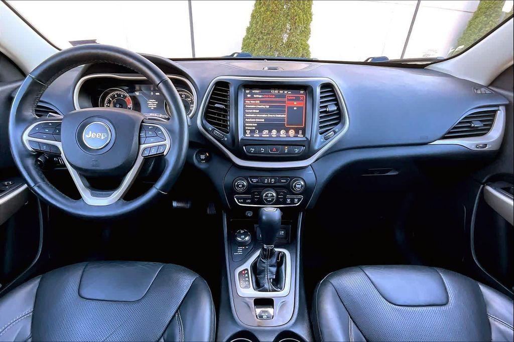 used 2018 Jeep Cherokee car, priced at $15,824