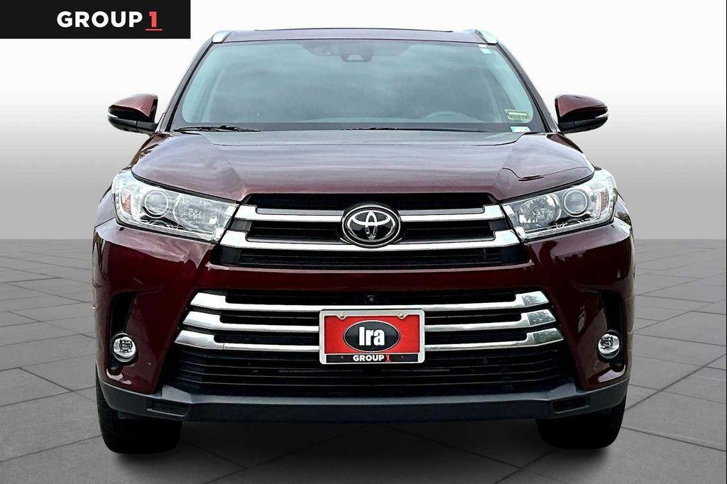 used 2019 Toyota Highlander car, priced at $32,992