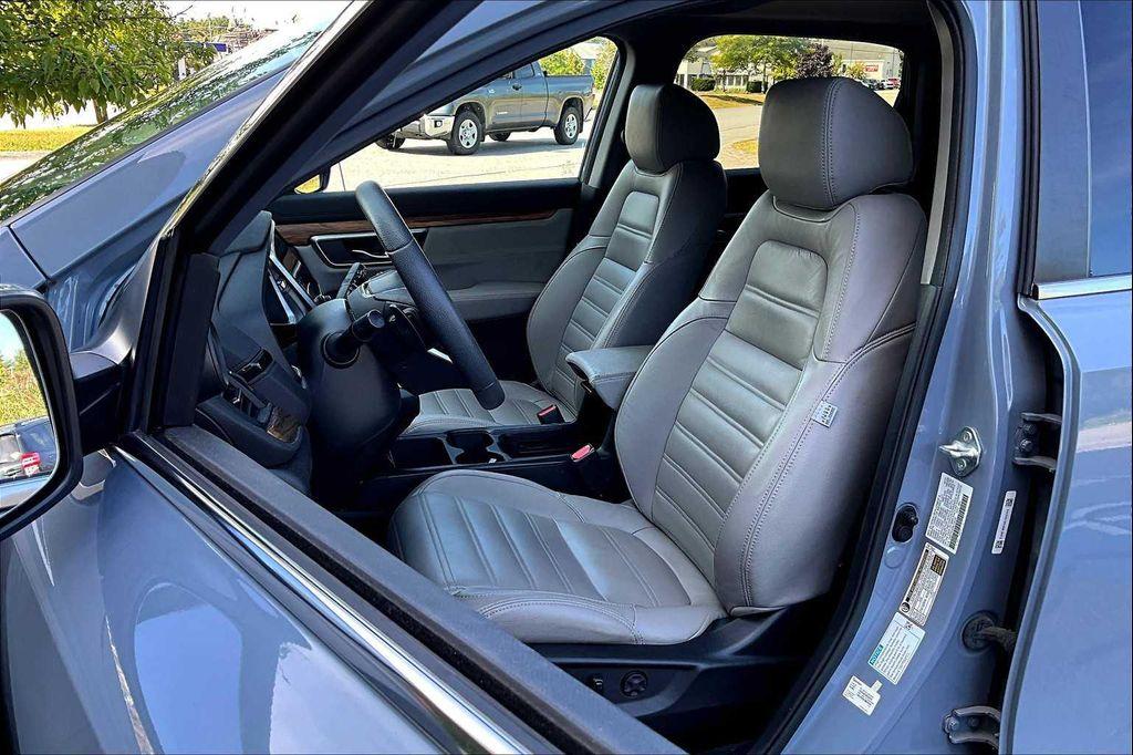 used 2022 Honda CR-V Hybrid car, priced at $26,591