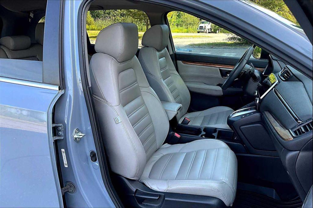 used 2022 Honda CR-V Hybrid car, priced at $26,591