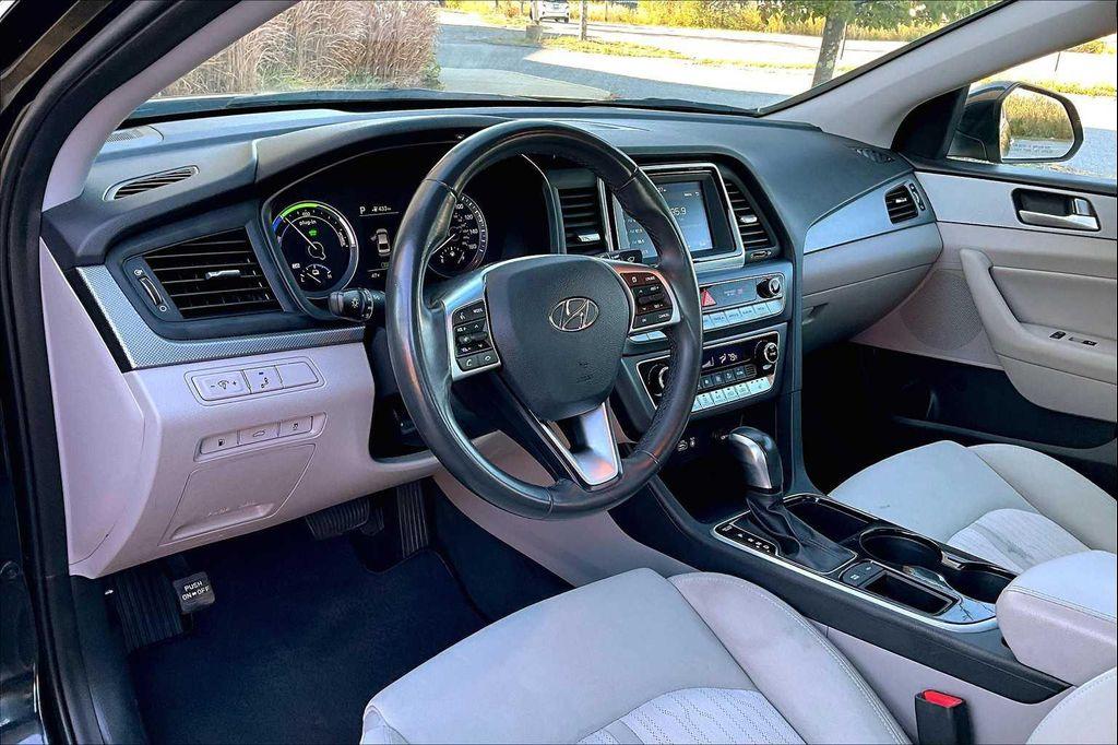 used 2019 Hyundai Sonata Plug-In Hybrid car, priced at $15,217