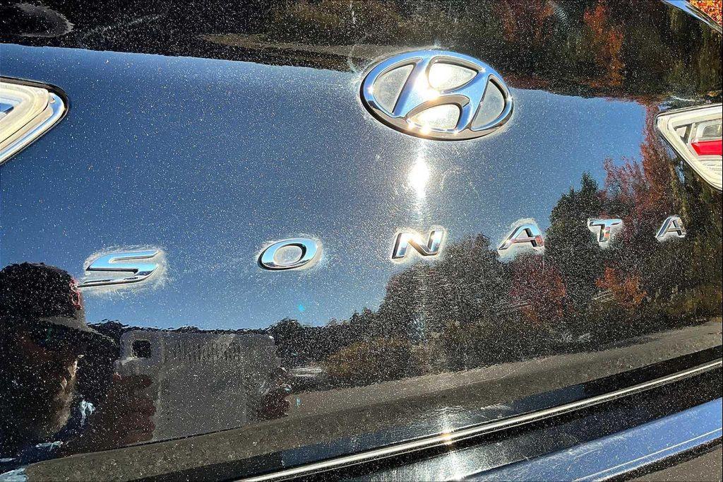 used 2019 Hyundai Sonata Plug-In Hybrid car, priced at $15,217
