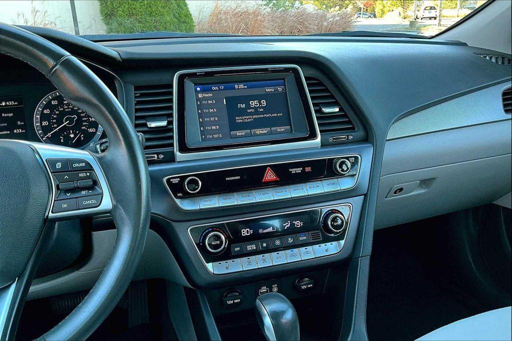 used 2019 Hyundai Sonata Plug-In Hybrid car, priced at $15,217