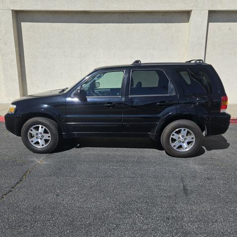 used 2005 Ford Escape car, priced at $4,995
