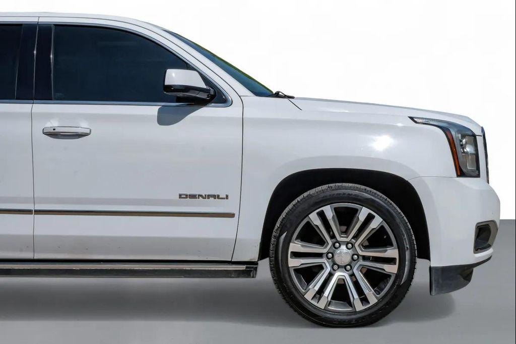 used 2020 GMC Yukon car, priced at $32,995