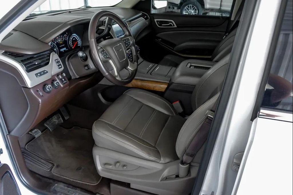 used 2020 GMC Yukon car, priced at $32,995