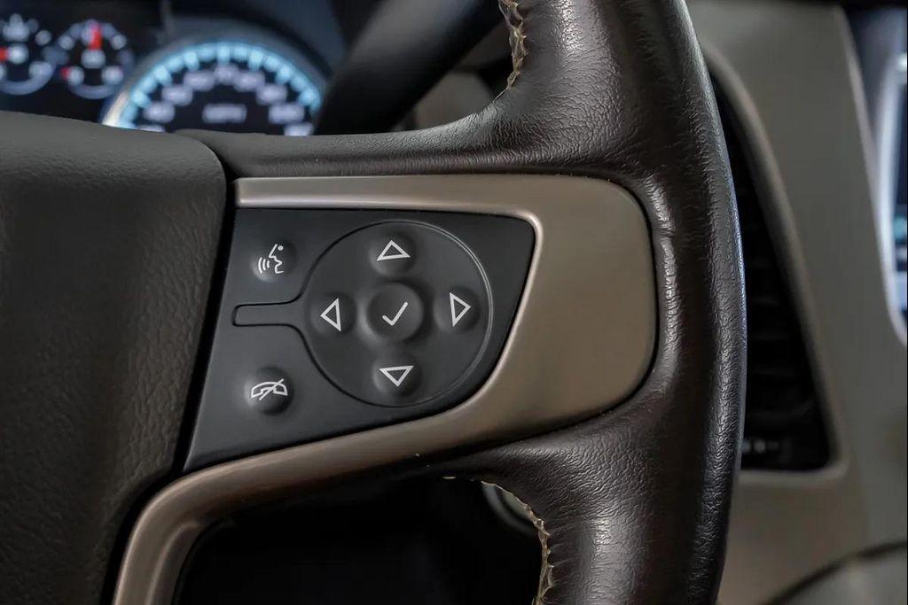 used 2020 GMC Yukon car, priced at $32,995