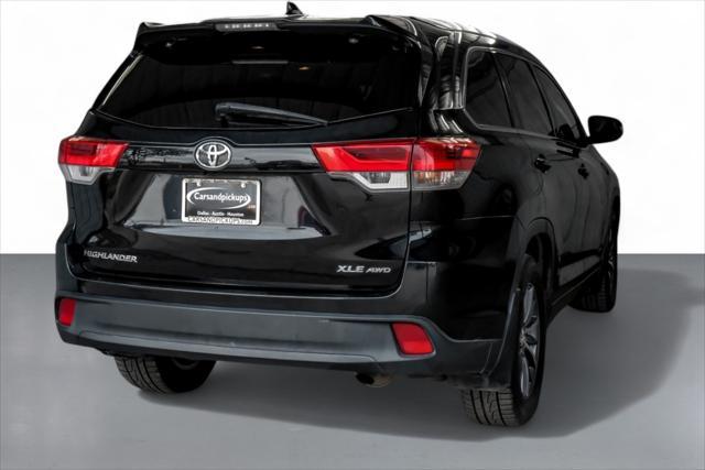 used 2017 Toyota Highlander car, priced at $21,595