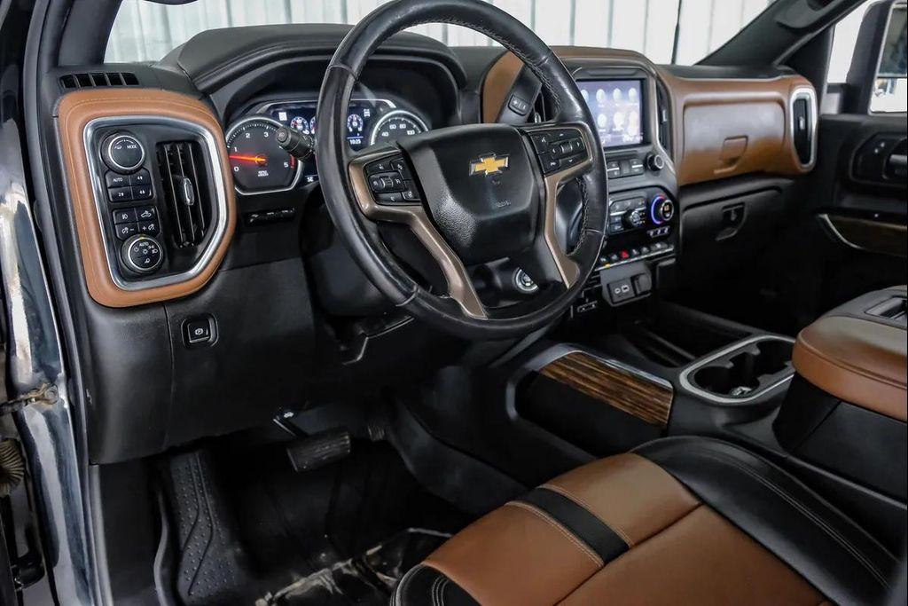 used 2022 Chevrolet Silverado 3500 car, priced at $55,995