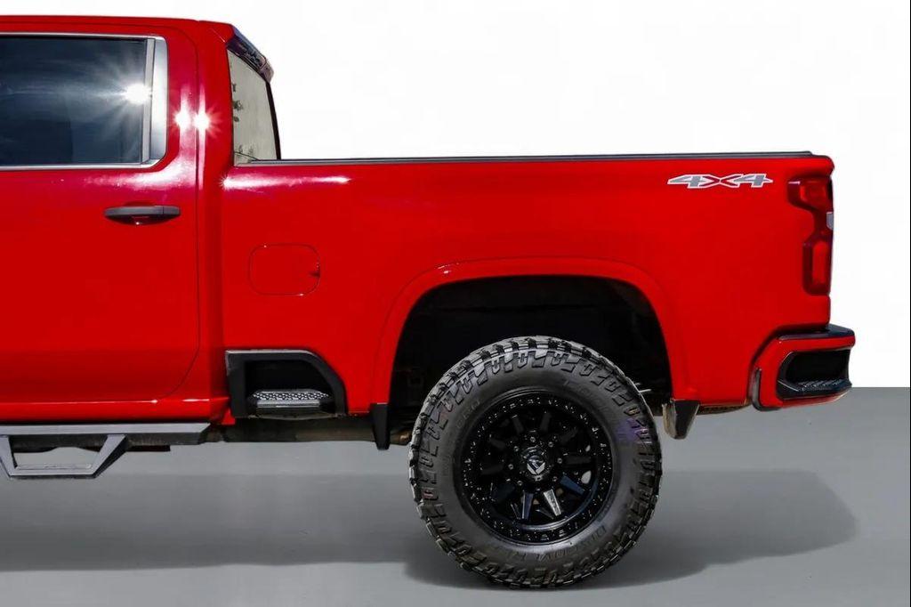 used 2021 Chevrolet Silverado 2500 car, priced at $45,995