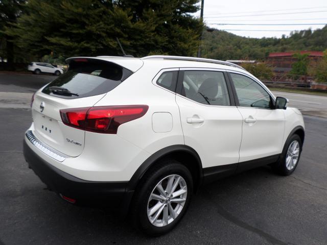 used 2017 Nissan Rogue Sport car, priced at $14,995