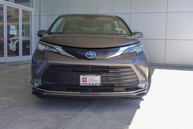 used 2023 Toyota Sienna car, priced at $44,988