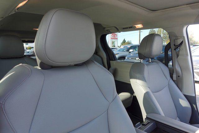 used 2024 Toyota Sienna car