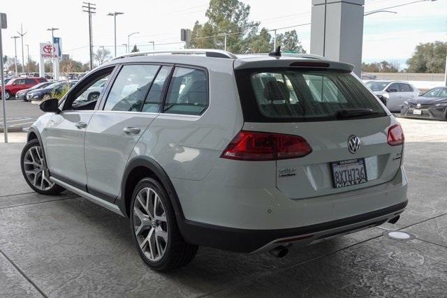 used 2017 Volkswagen Golf Alltrack car, priced at $14,955