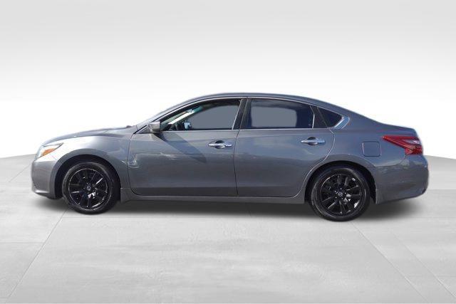 used 2018 Nissan Altima car