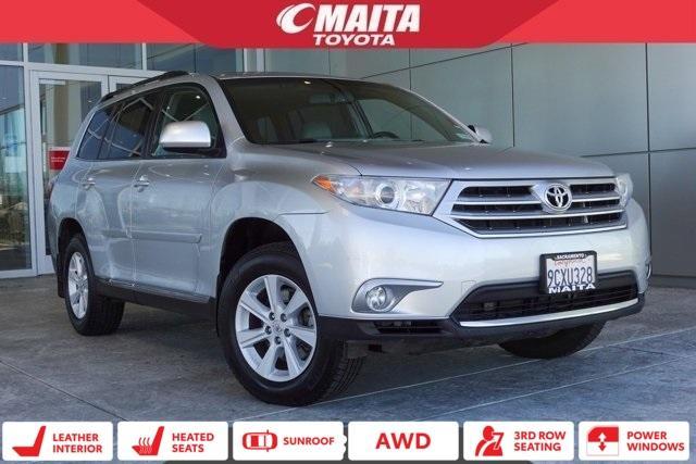 used 2012 Toyota Highlander car, priced at $12,955