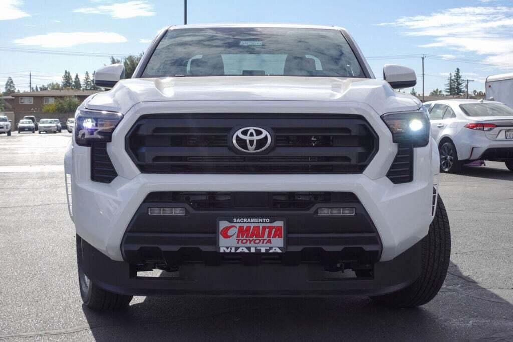 new 2024 Toyota Tacoma car, priced at $36,900