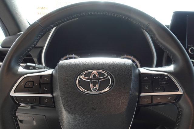 used 2024 Toyota Highlander car, priced at $42,955