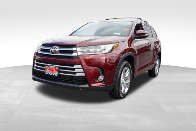used 2018 Toyota Highlander car, priced at $23,988