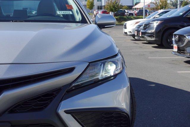 used 2022 Toyota Camry Hybrid car, priced at $27,555