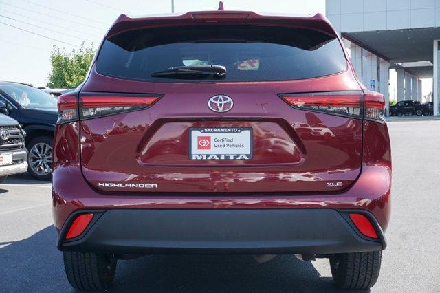 used 2022 Toyota Highlander car, priced at $31,955