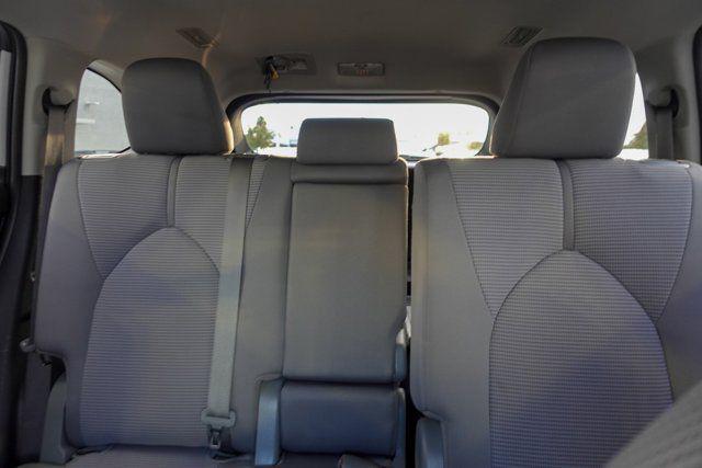 used 2021 Toyota Highlander car