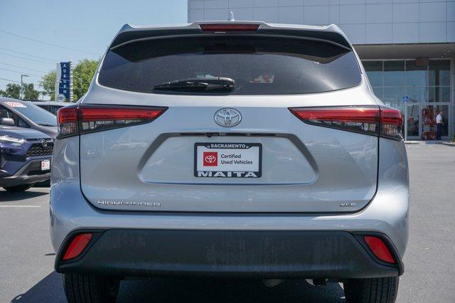 used 2022 Toyota Highlander car, priced at $30,295