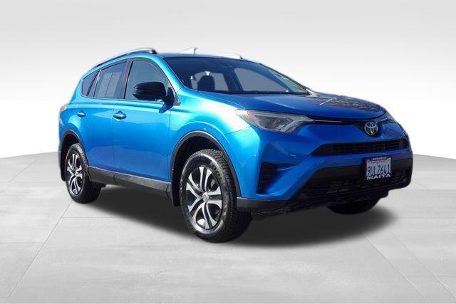 used 2018 Toyota RAV4 car