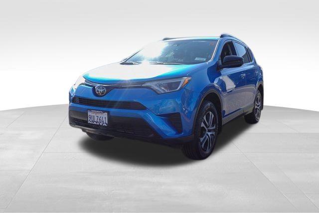 used 2018 Toyota RAV4 car