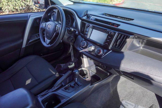 used 2018 Toyota RAV4 car