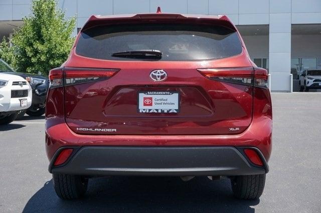 used 2022 Toyota Highlander car, priced at $34,995