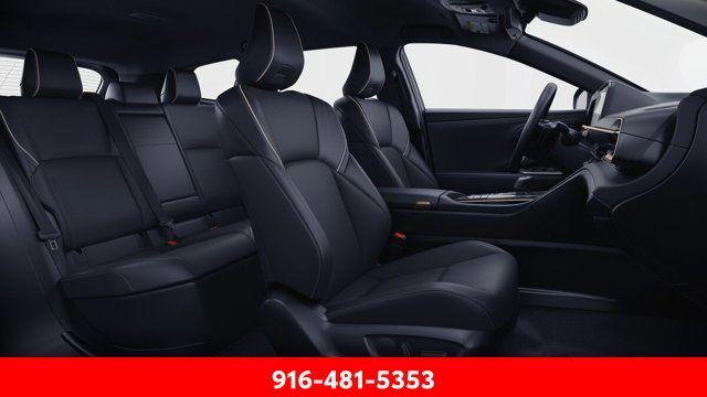 new 2025 Toyota Crown Signia car