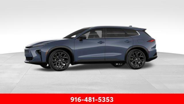 new 2025 Toyota Crown Signia car