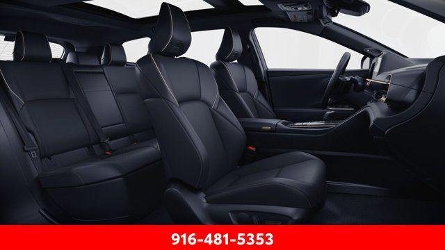 new 2025 Toyota Crown Signia car