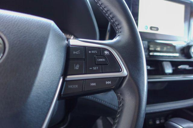 used 2024 Toyota Highlander car, priced at $34,977