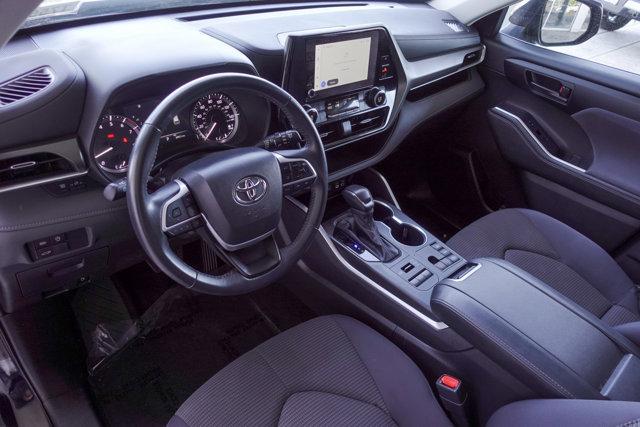 used 2024 Toyota Highlander car, priced at $39,955