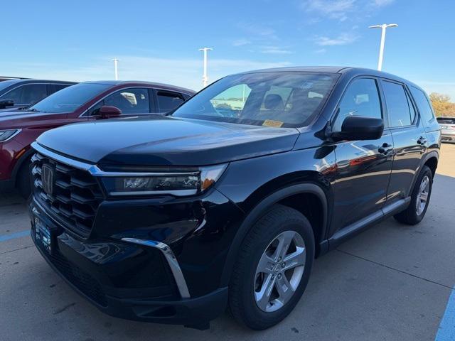 used 2023 Honda Pilot car, priced at $31,794