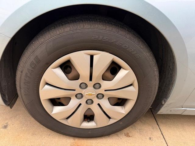 used 2012 Chevrolet Cruze car, priced at $3,000