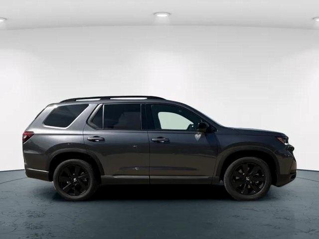 new 2025 Honda Pilot car, priced at $56,030