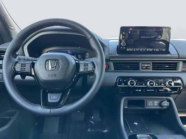 new 2025 Honda Pilot car, priced at $56,030