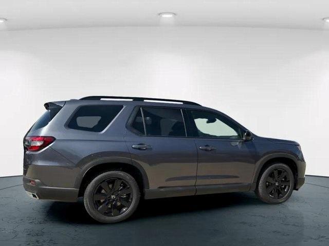 new 2025 Honda Pilot car, priced at $56,030